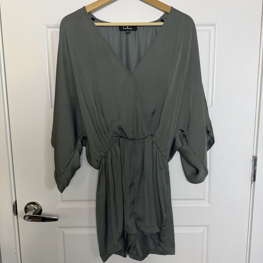 Lulus Olive Green Satin Romper Quarter Sleeve Size Small
